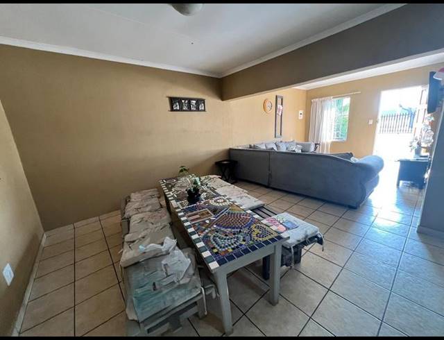 2 BEDROOM PROPERTY TO RENT IN BRAKPAN CENTRAL